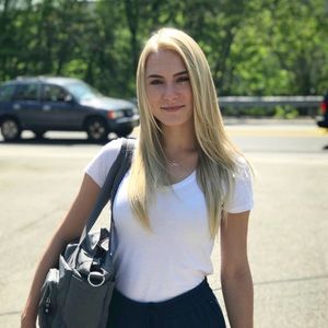 Meet your Posher, Malwina